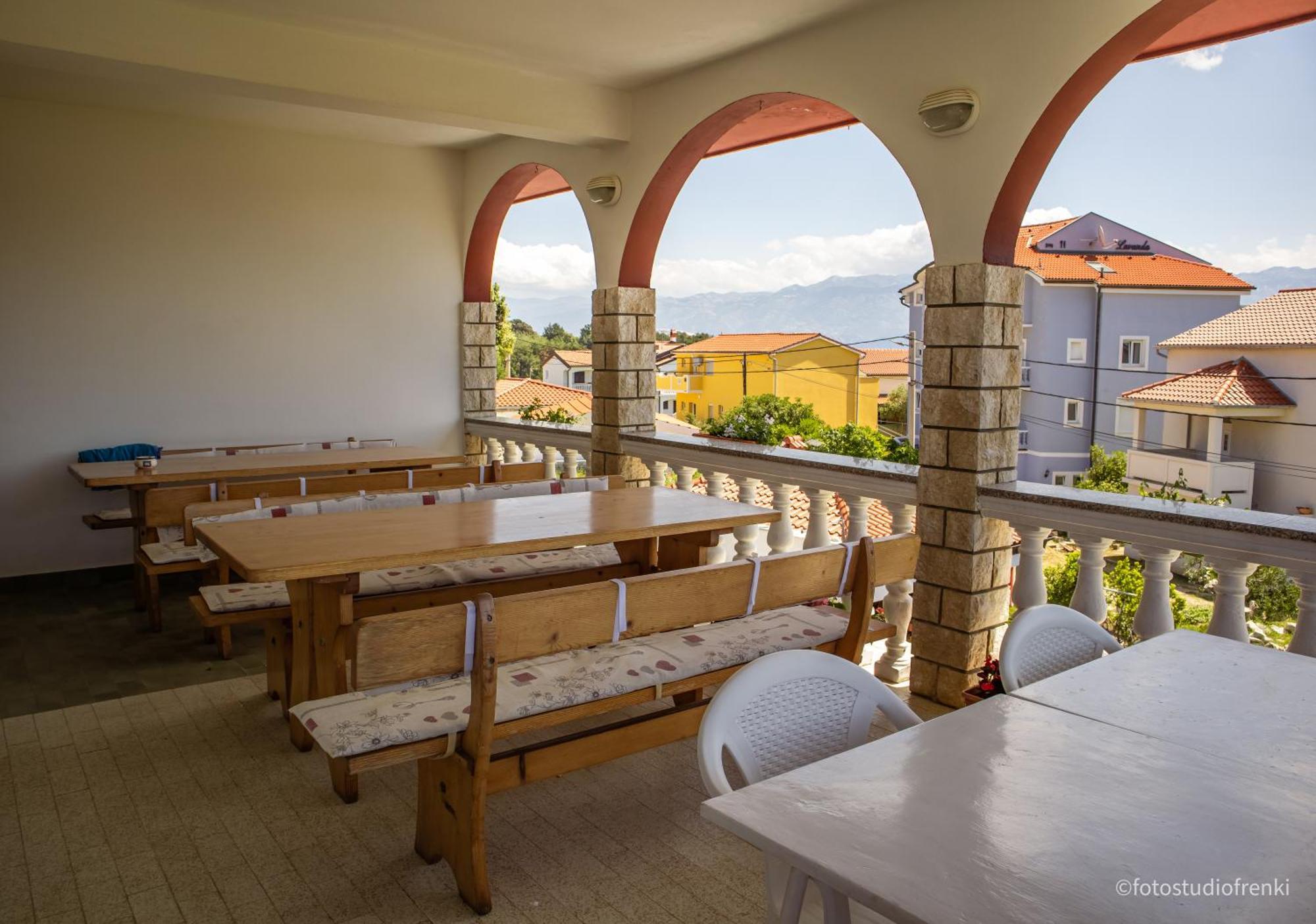 Guesthouse Marija Lopar Bagian luar foto