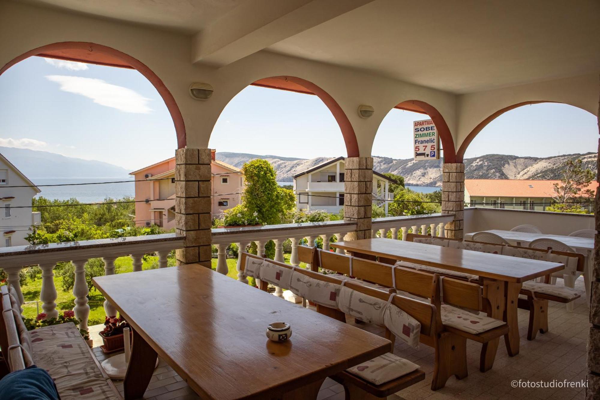 Guesthouse Marija Lopar Bagian luar foto