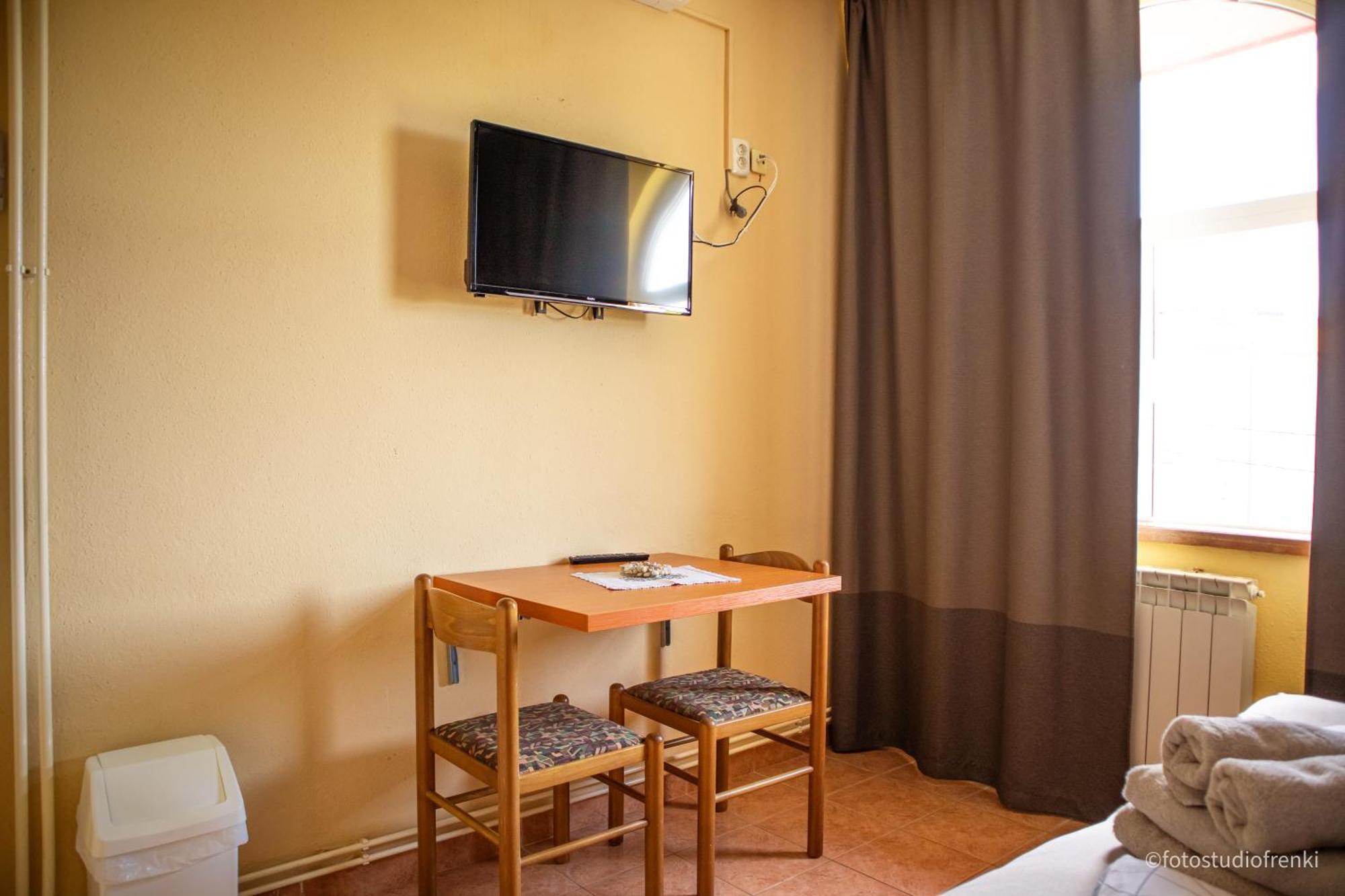 Guesthouse Marija Lopar Bagian luar foto