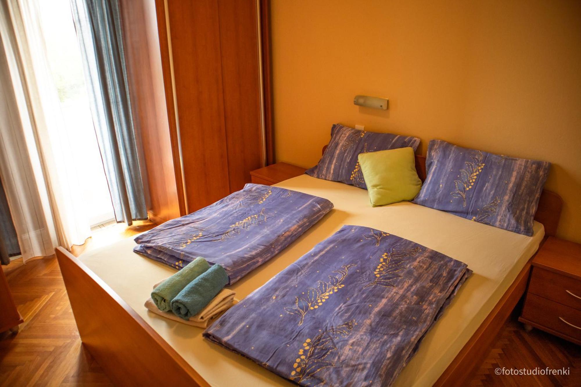 Guesthouse Marija Lopar Bagian luar foto
