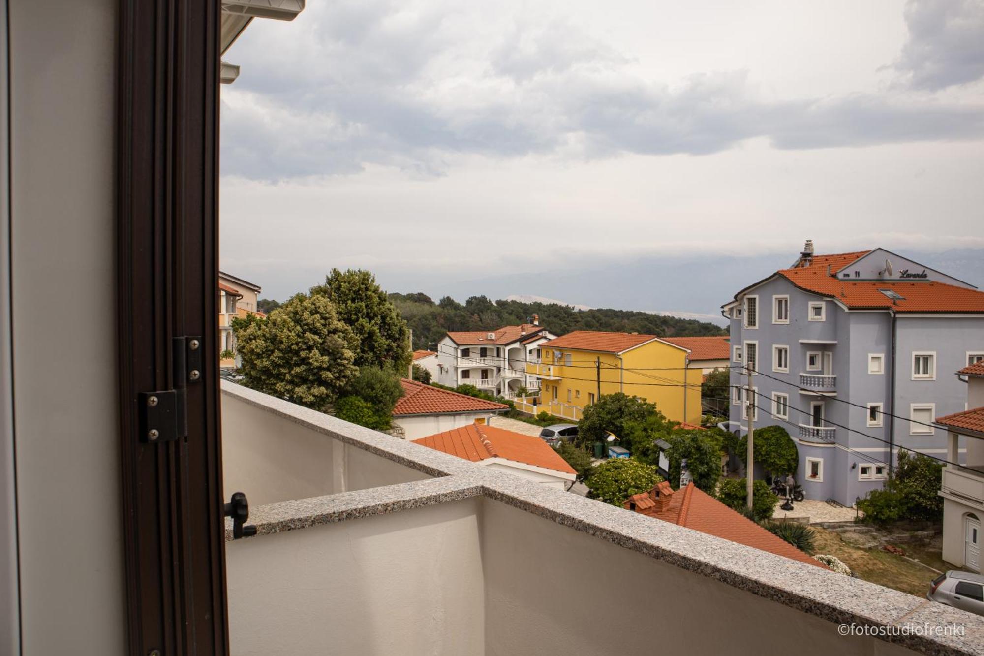 Guesthouse Marija Lopar Bagian luar foto