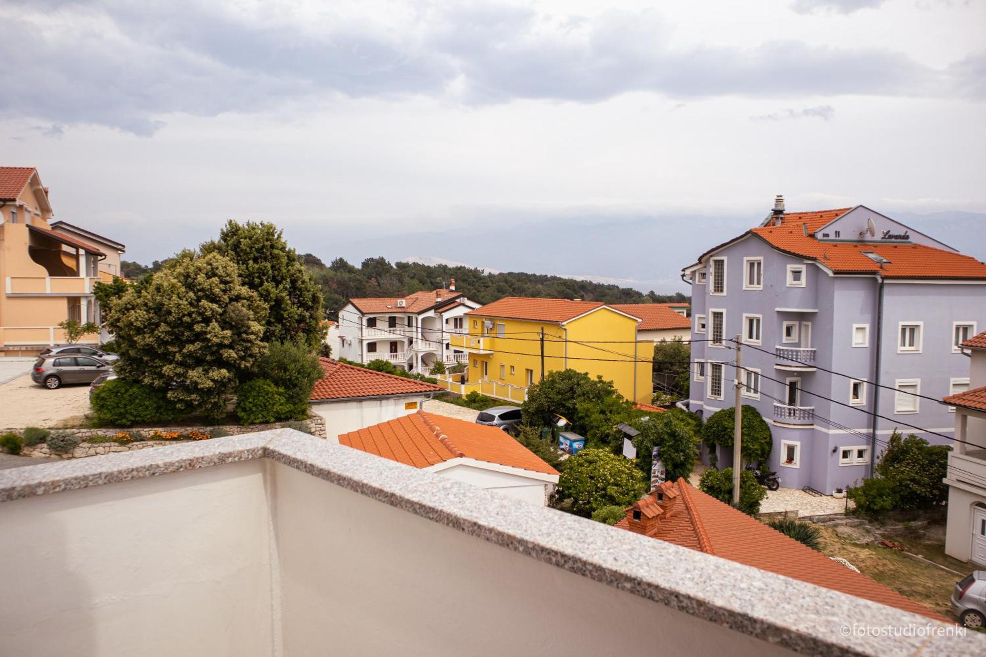 Guesthouse Marija Lopar Bagian luar foto