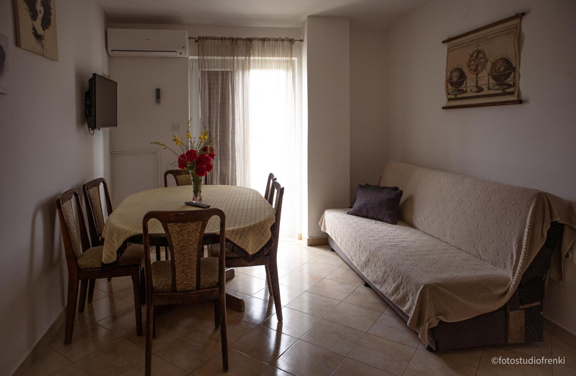 Guesthouse Marija Lopar Bagian luar foto
