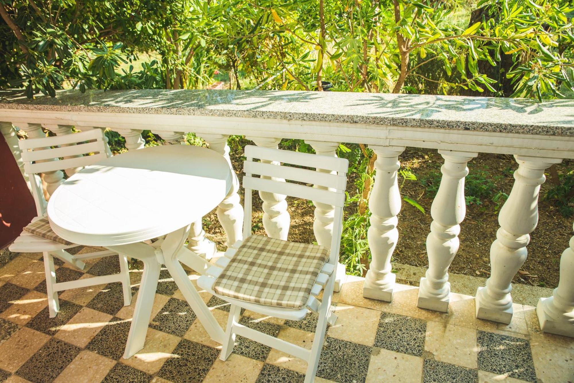 Guesthouse Marija Lopar Bagian luar foto